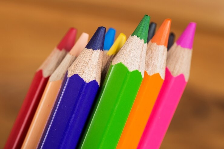 بهترین مداد رنگی برای مدرسه،راهنمای خرید بهترین مداد رنگی برای مدرسه